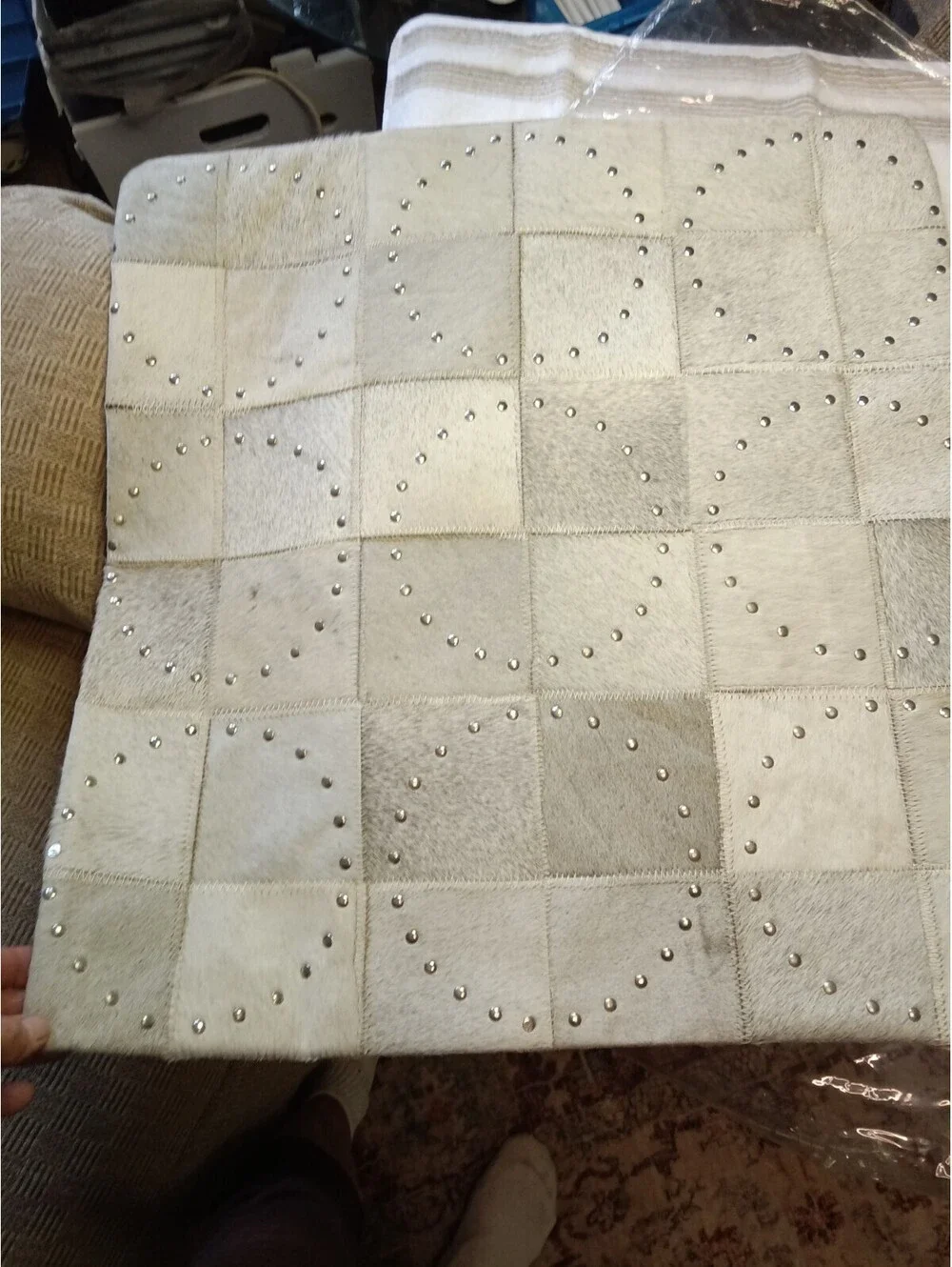 New Safavieh Phoebe Cowhide Throw Pillow – Ivory/Silver Studs 22
